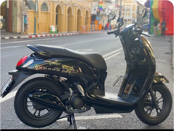 Honda Scoopy 110 scooter rental in Phuket - 110cc scooter